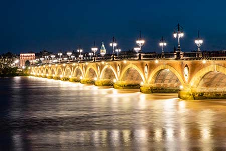 De Pierre A Bordeaux